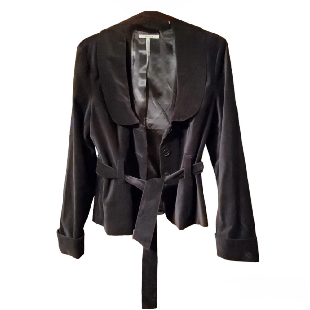 RW&CO | Black Blazer with Peplum Waist and Wide Lapel